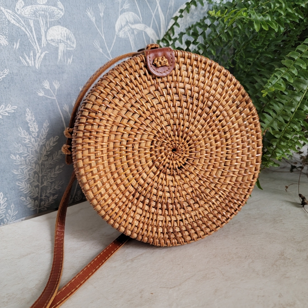 NWT Round Rattan / Woven Crossbody Bag